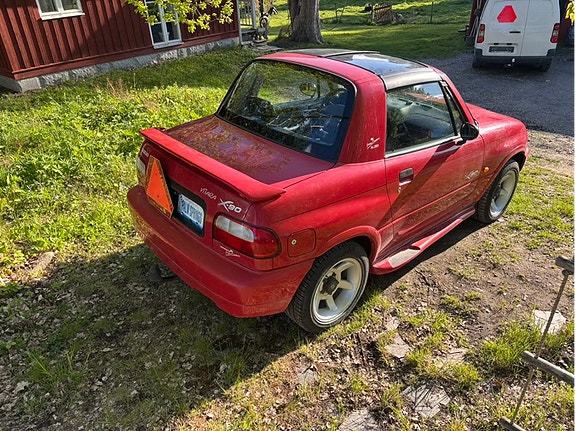 Suzuki X-90 4 of 4