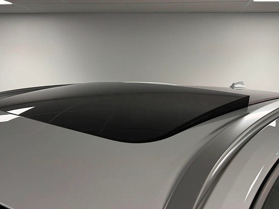 Volvo XC60 13 of 26