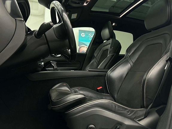 Volvo XC60 15 of 24