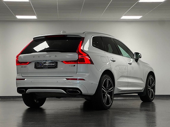 Volvo XC60 4 of 26