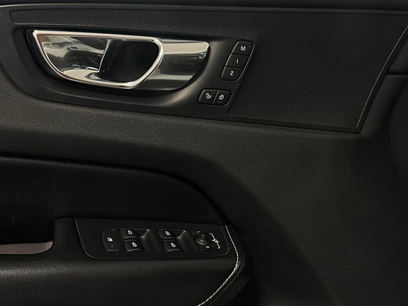Volvo XC60 19 of 26