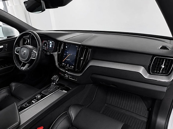 Volvo XC60 22 of 26