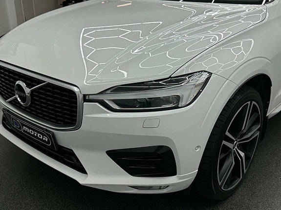 Volvo XC60 10 of 24