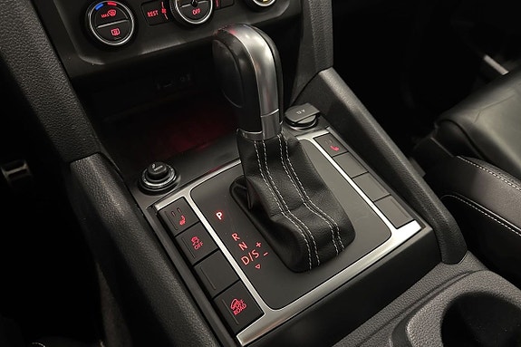 Volkswagen Amarok 15 of 17