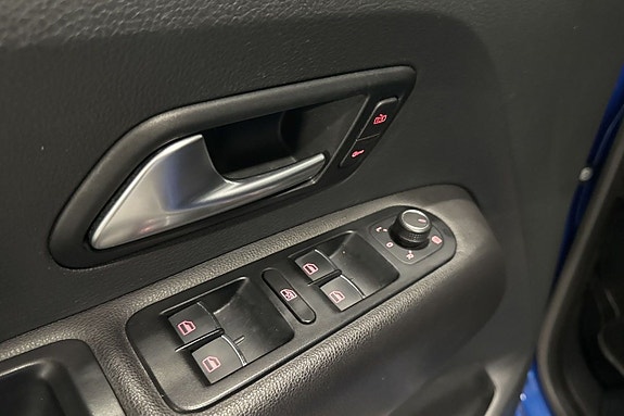 Volkswagen Amarok 17 of 17