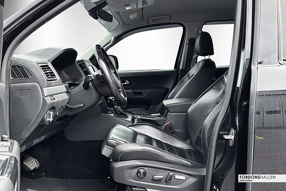 Volkswagen Amarok 10 of 17