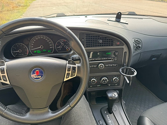 Saab 9-5 8 of 9