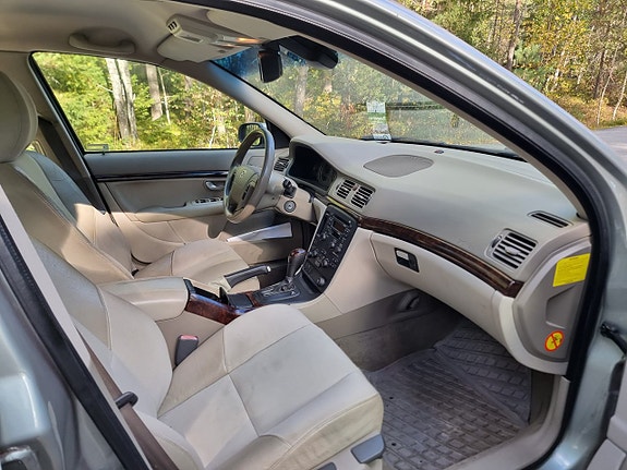Volvo S80 11 of 15