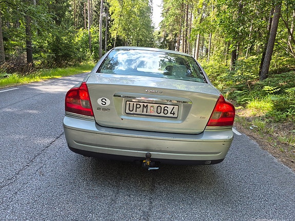 Volvo S80 3 of 16
