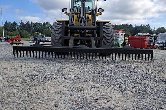 kratta  Lastmaskin traktor 3 of 7