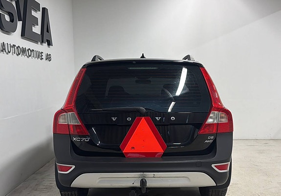 Volvo XC70 6 of 8
