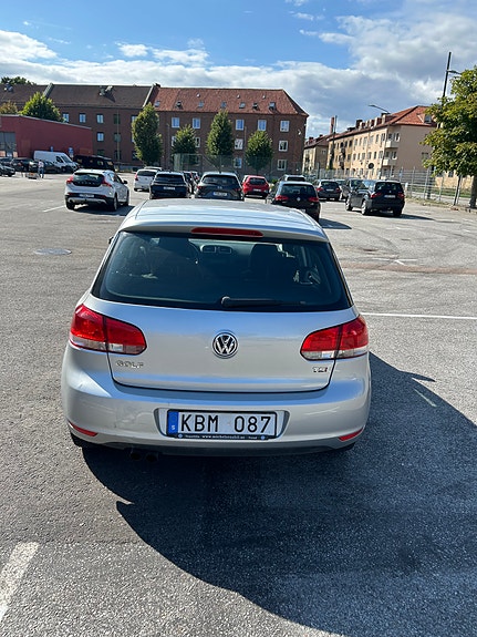 Volkswagen Golf VI 3 of 4