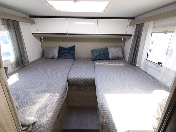 Adria Compact Supreme DL Automat 11 of 17
