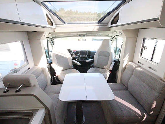 Adria Compact Supreme DL Automat 7 of 17
