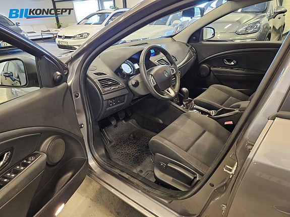 Renault Megane 10 of 13