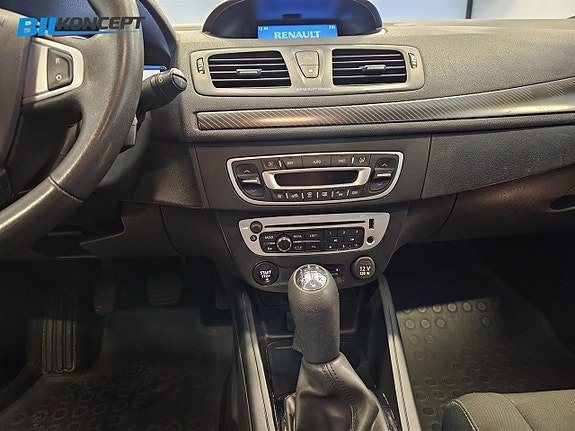Renault Megane 13 of 13