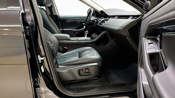 Land Rover Range Rover Evoque 3 of 11