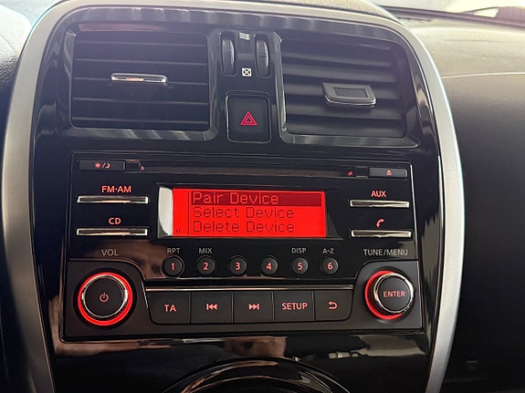Nissan Micra 15 of 19