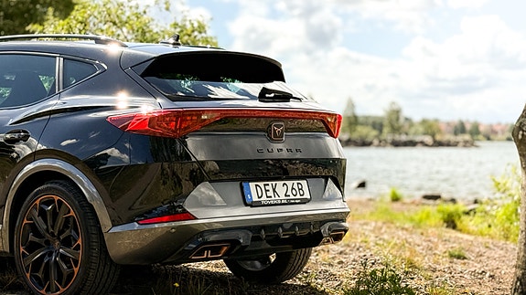 Cupra Formentor 3 of 11