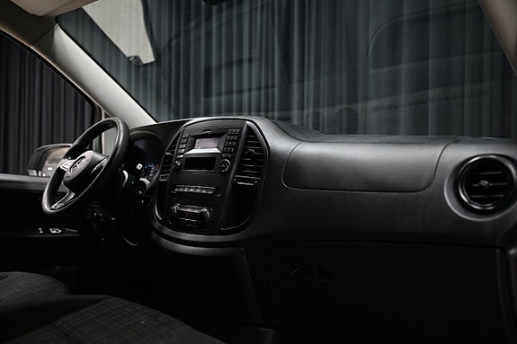 Mercedes-Benz Vito 114 21 of 23