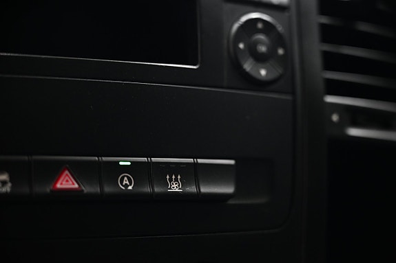 Mercedes-Benz Vito 114 13 of 23