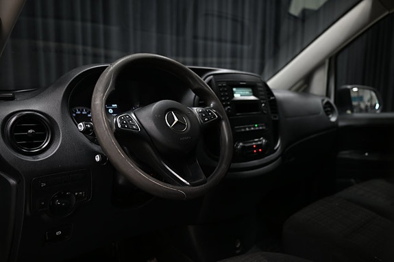 Mercedes-Benz Vito 114 12 of 23