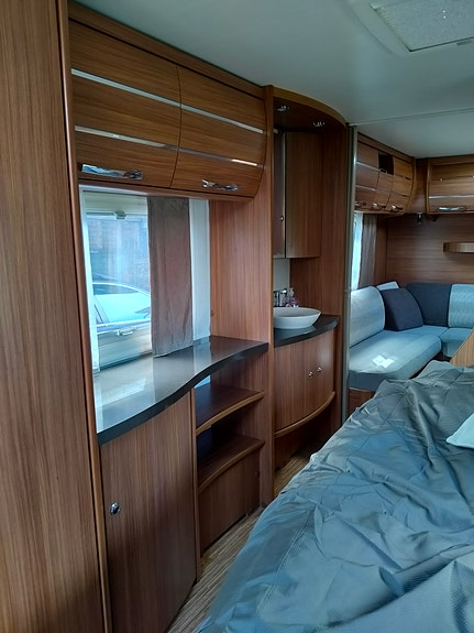 Adria Adria Alpina 743 UK Barnkammarvagn 11 of 15