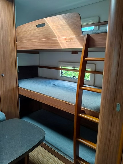 Adria Adria Alpina 743 UK Barnkammarvagn 15 of 15