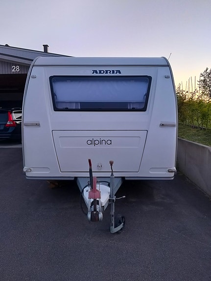 Adria Adria Alpina 743 UK Barnkammarvagn 3 of 15