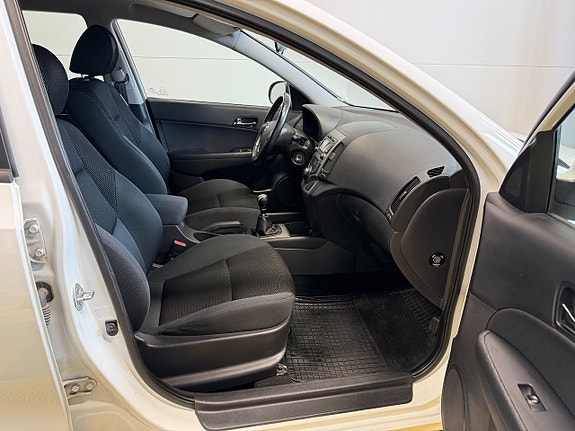 Hyundai i30 21 of 25