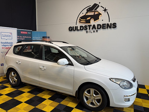 Hyundai i30 3 of 25