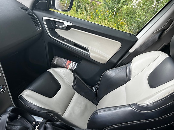 Volvo XC60 9 of 10