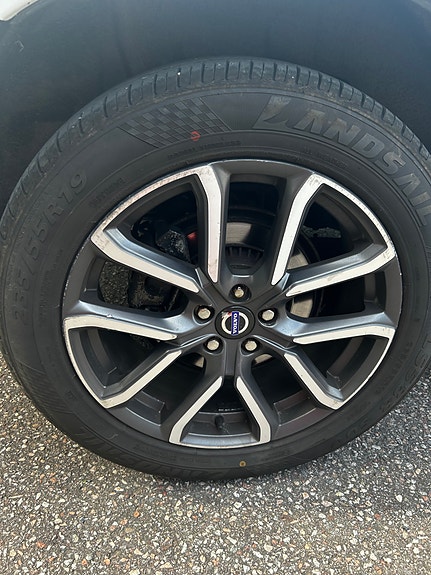 Volvo XC60 5 of 10