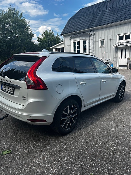 Volvo XC60 6 of 10
