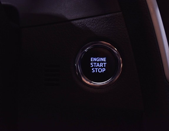 Toyota Auris 10 of 15