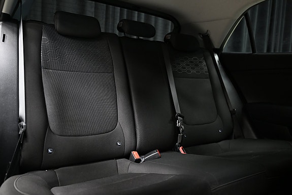 Kia Rio 18 of 30