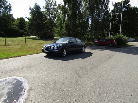 Jaguar S-TYPE 3 of 14