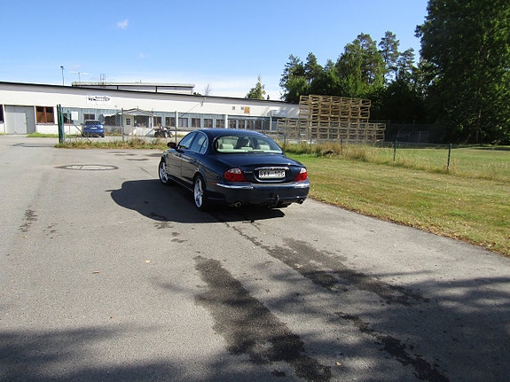 Jaguar S-TYPE 6 of 14
