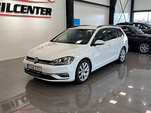 Volkswagen Golf VII 2 of 11
