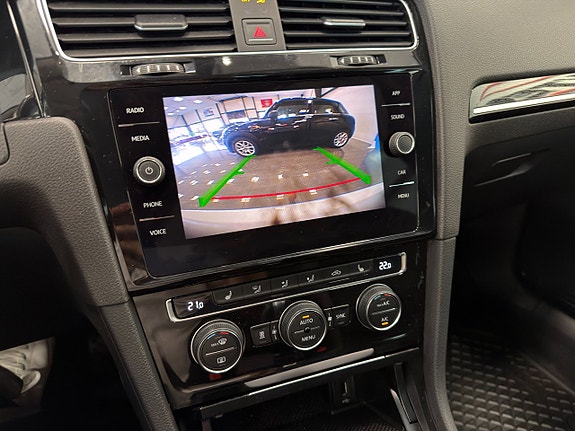 Volkswagen Golf VII 7 of 11