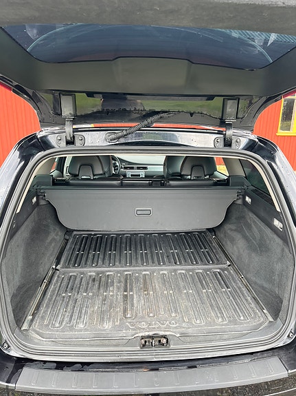 Volvo V70 10 of 11