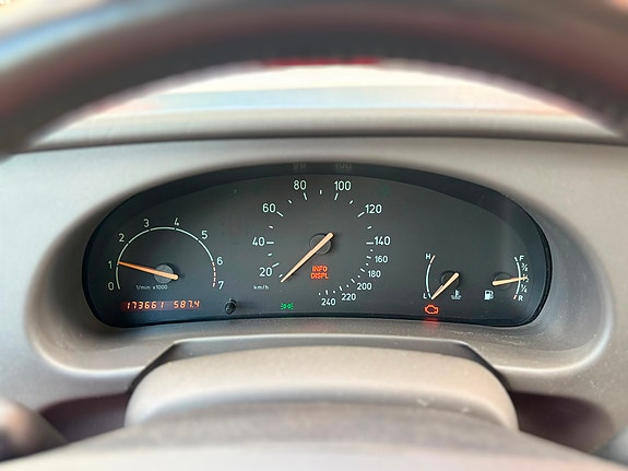 Saab 9-3 3 of 17