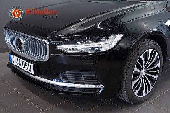 Volvo V90 2 of 30