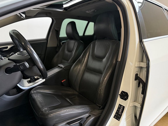 Volvo V60 9 of 18