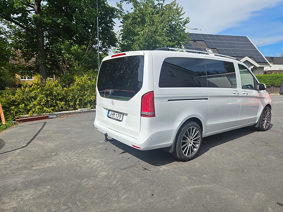 Mercedes-Benz V220 d 5 of 8