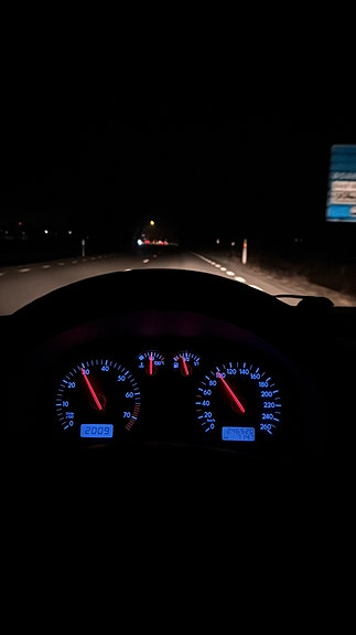 Volkswagen Golf IV 3 of 7