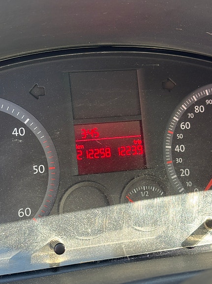 Volkswagen Caddy 5 of 5