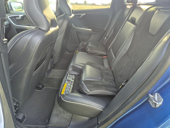 Volvo XC60 6 of 7