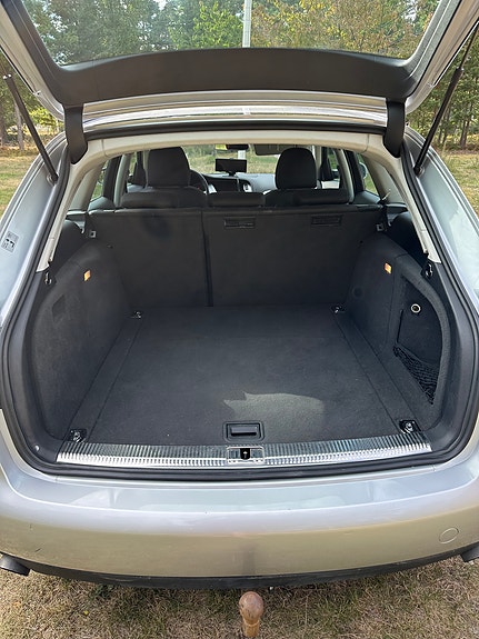 Audi A4 8 of 14