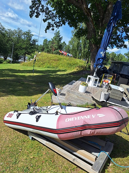 Gummibåt Cheyenne V 300 Elmotor 2 of 2